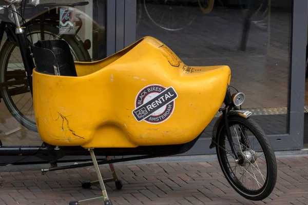 Delivery Bike Black Alquiler Bicicletas Amsterdam Países Bajos 2021 —  Fotos de Stock