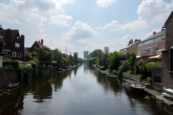 View Kindertjesbrug Bridge Amsterdam Netherlands 2021 — Stock Photo, Image