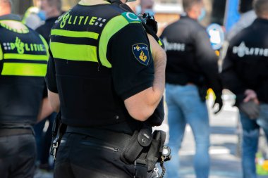Arka Taraftaki Polis Teşkilatı Göstericileri Koruyor Amsterdam Güney Hollanda 21-9-2020 İsyan İmha Gösterisi