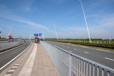 Diemen 'deki Otobüs Durağı Diemerknoop 8 Mayıs Hollanda 2020