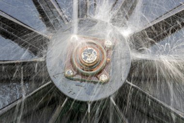 Nemo Bilim Müzesi 'ndeki Su Sıçratma Sanatı 7-9-2020 Hollanda