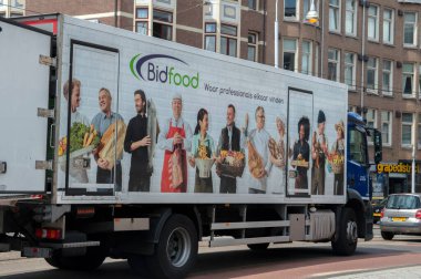 Amsterdam 'daki Bidfood Truck Hollanda 2-7-2020