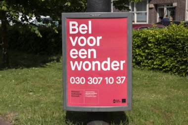 Hollanda 2020 'de Amsterdam' da Bir Mucize Billboard Çağrısı