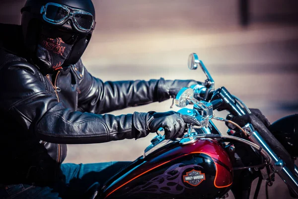 Close Uomo Harley Davidson Amsterdam Paesi Bassi 2020 — Foto Stock