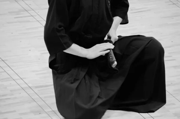 Närbild Iaido Utövare Kyoto Budo Center Japan 2015 Svart Och — Stockfoto