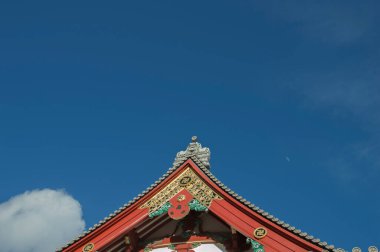 Tokyo Sensoji Tapınağı 'ndaki çatının ayrıntıları 2016