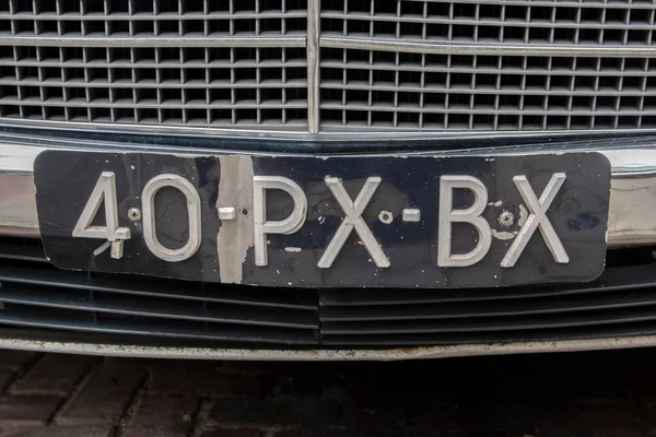 Old Car Number Plate Old Mercedes Benz Amsterdam Netherlands 2020 — Stock Photo, Image