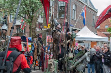 Hollanda 2019, Amsterdam 'da Fenix Performansıyla Steltentheater Kapanış Performansı