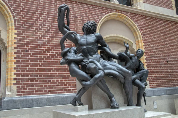 Статуя Laocon Музей Rijksmuseum Амстердаме Нидерланды — стоковое фото