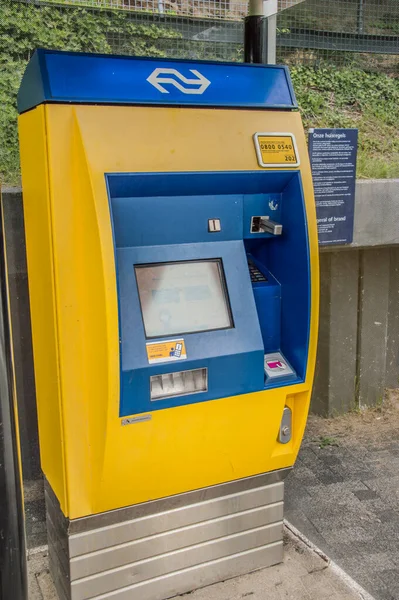 Ticket Machine Alla Stazione Del Parco Scientifico Amsterdam Amsterdam Paesi — Foto Stock