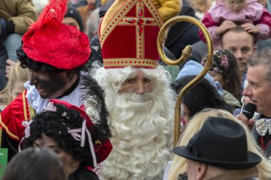 Sinterklaas Festivali 'nde Sinterklaas' ı Kapat Hollanda 2019