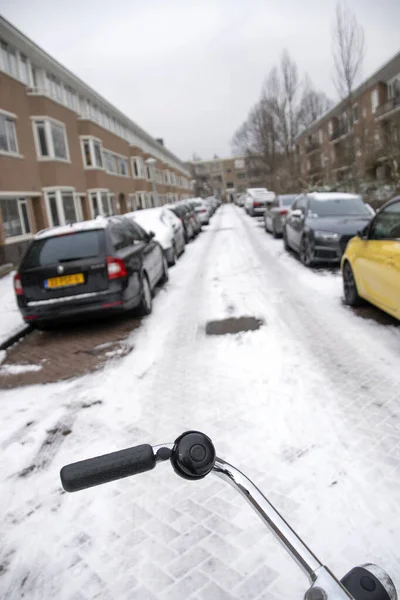 Neve Rua Finsenstraat Amsterdã Holanda 2019 Visto Uma Bicicleta — Fotografia de Stock