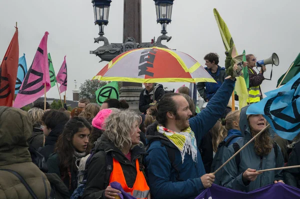 엄브렐라 Blauwebrug Climate Demonstration Extinction Rebellion Group Amsterdam 네덜란드 2019 — 스톡 사진