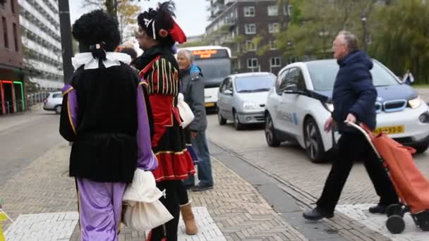 Zwarte Piet Street Diemen Нідерланди 2019 — стокове відео