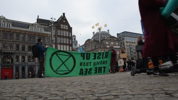 Banner Rebellion Extinction Demonstration Dam 2020 Amsterdam Нідерланди 2020 — стокове відео