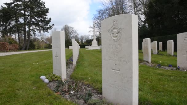 Close Commonwealth War Graves Nieuwe Ooster Graveyard Amsterdam Netherlands 2020 — стокове відео