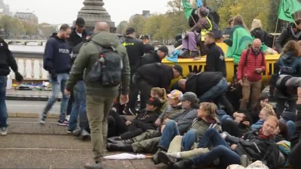 Demonstracja Extinction Rebellion Group Amsterdamie Holandia 2019 — Wideo stockowe