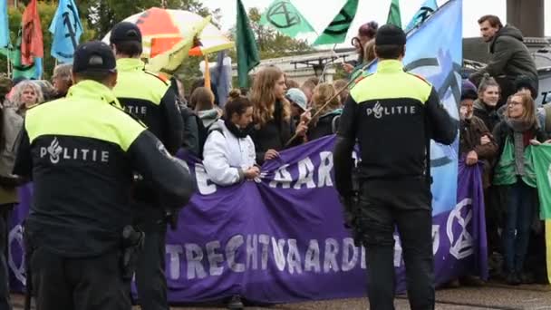 Demonstration Extinction Rebellion Group Amsterdam Netherlands 2019 — Stock Video