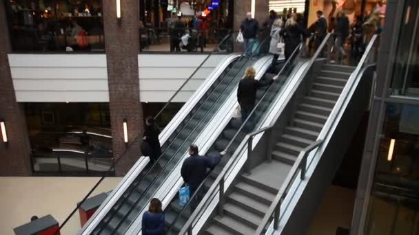 Escada Rolante Shopping Center Diemenplein Diemen Holanda 2019 — Vídeo de Stock