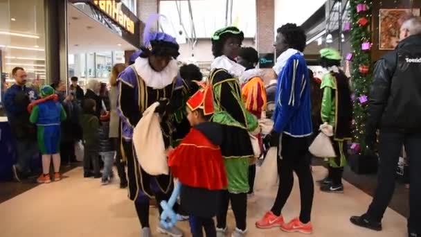 Sinterklaas Diemerplein Shopping Mall Diemen Netherlands 2019 — Stock Video