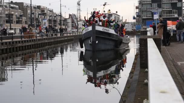 Човен Sinterklaas Прибуває Дімен Нідерланди 2019 Рік — стокове відео