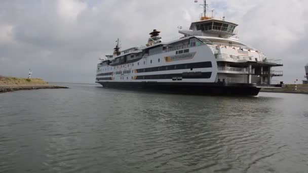 Ferry Arriving Den Helder Netherlands 2019 — Stock Video