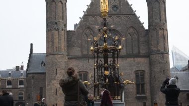 Hollanda Lahey Binnenhumu Çeşmesi 2019