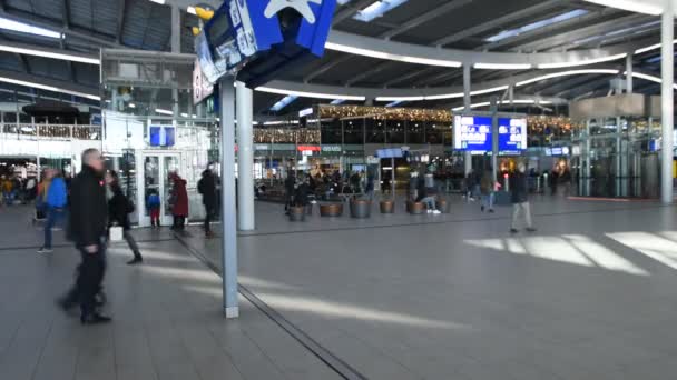 Wnętrze Dworca Centralnego Utrecht Holandia 2019 — Wideo stockowe