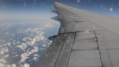 Schiphol 'daki Bulutların Üzerindeki KLM uçağı Hollanda 2019