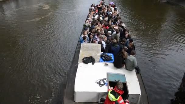 Gente Barco Kingsday Ámsterdam 2019 — Vídeos de Stock