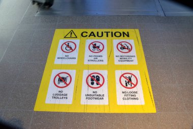 Manchester Havaalanı 'nda Dikkat İşareti 9-12-2019