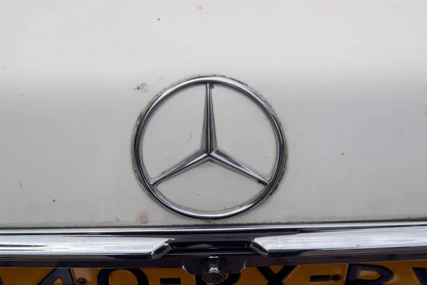 Logo Old Vintage Mercedes Benz Car Amsterdam Netherlands 2020 — Stock Photo, Image