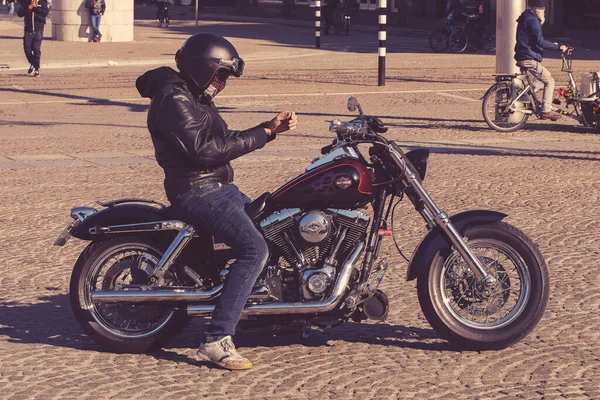 Man Harley Davidson Amszterdamban Hollandia 2020 — Stock Fotó