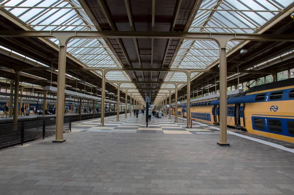 Plattform Amstel Station Amsterdam Nederländerna 2019 — Stockfoto