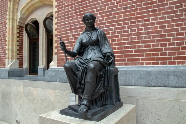 Статуя Эутерпе Амстердаме Нидерланды 2018 — стоковое фото