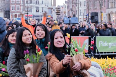 Amsterdam 'da Lale Günü' nde Selfie Çekilen Hollanda 18-1-2020