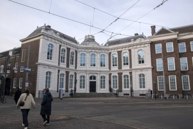 Den Haag 'daki Raad Van State Binası' ndaki İnsanlar 28-12-2019