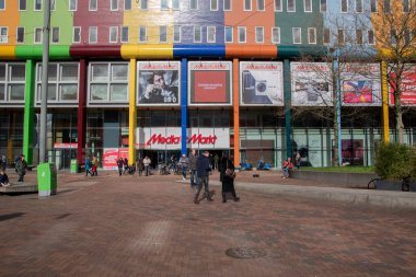 Güneydoğu Amsterdam Mediamarkt Hollanda 1-3-2020