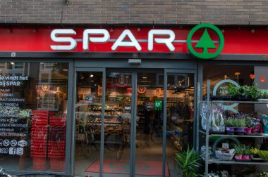 Amsterdam 'daki Billboard Spar Süpermarketi Hollanda 2019