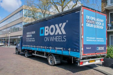 Amsterdam 'da Tekerlek Şirketi Kamyonu Hollanda 2019