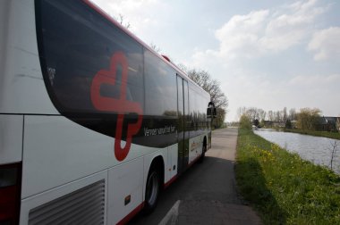 120 nolu otobüs Hollanda 2019 'da yağmalandı.