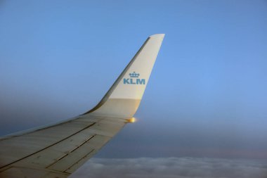 Schiphol 'daki KLM Uçak Kanadını Kapatın Hollanda 7-12-2019