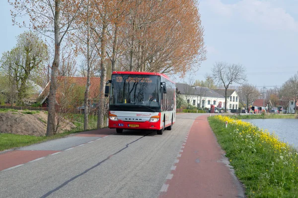 120 nolu otobüs Hollanda 2019 'da yağmalandı.