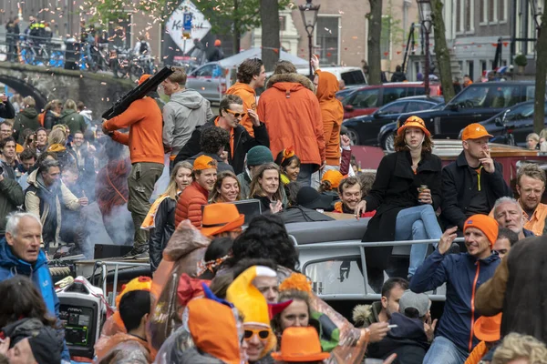 Crowd Boats Koningsdag Amsterdam Nederland 2019 — Stockfoto