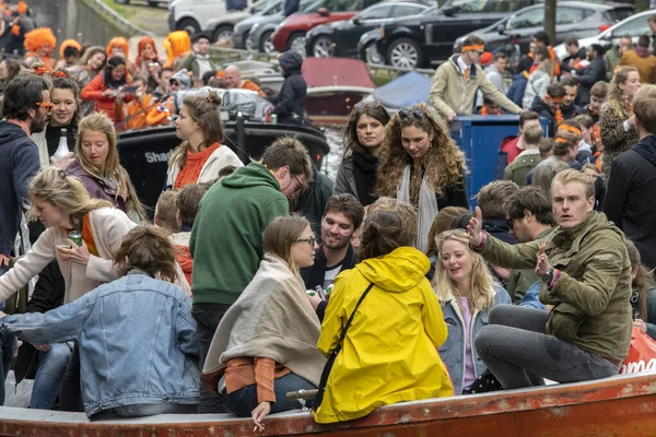 Crowd Boats Koningsdag Amsterdam Nederland 2019 — Stockfoto