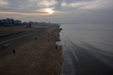 Lahey 'deki Karanlık Scheveningen Plajı Hollanda 28-12-2019