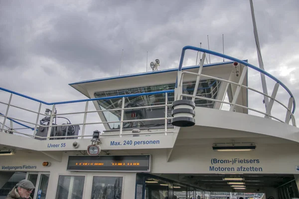 Ferry Amsterdam Ολλανδία 2019 — Φωτογραφία Αρχείου