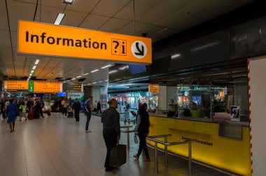 Schiphol Bilgi Panosu Hollanda 2019