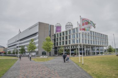 Amsterdam Üniversitesi 'nden A + C binasının önü Amsterdam Bilim Parkı 2018