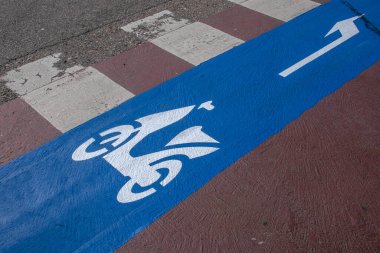 Amsterdam 'daki Mopedler için Yeni Logo Kuralları: Hollanda 2019